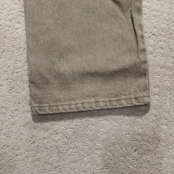 Vintage Levi's 550 Relaxed Fit Straight Leg Olive Green Jeans Mens Sz 36×30 USA - Picture 14 of 14